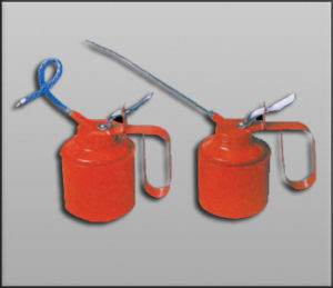 RR  108 : Lubrication Oil Can