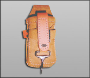RR 261 : Mobile Phone Holder